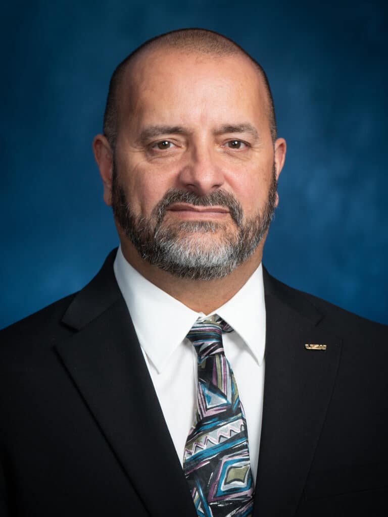 MendozaLuis_2023_SD202138_600x800