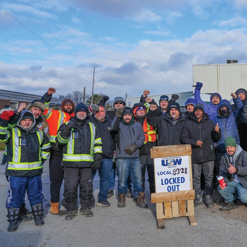 54244689568_a8e3256c86-site-convention-specialreports-solidarity