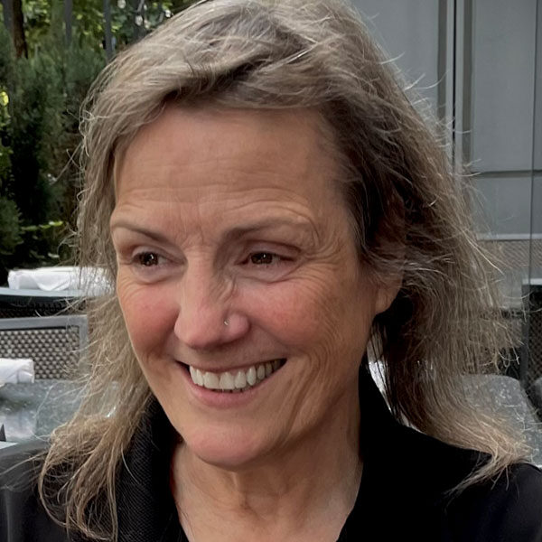 SteinJulie_SOAR_WEB-600x600