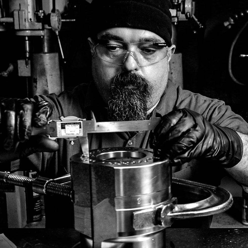 USW-0826-site-convention-glass-support